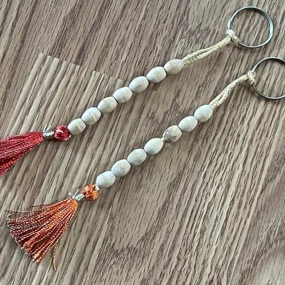 Real Wood Bead Key Chain Handmade Keys Holder Key Ring Set of 2 - Picture 5 of 6